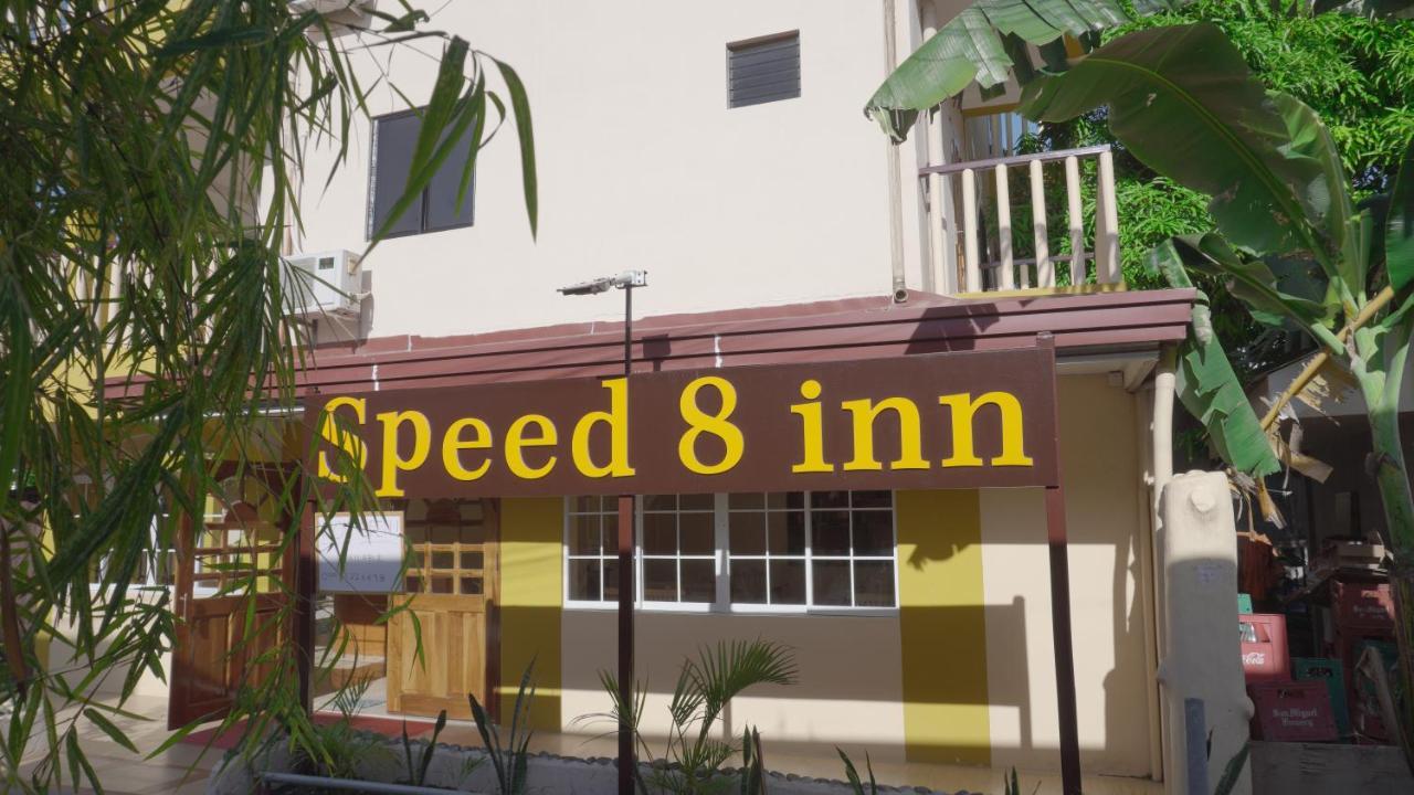 Speed 8 Inn Moalboal Extérieur photo